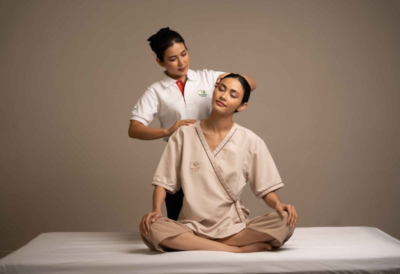 Massage Thái